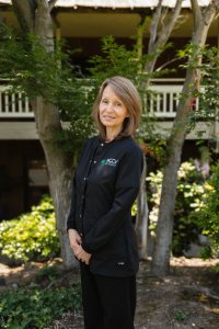 Nadia – Surgical Assistant 